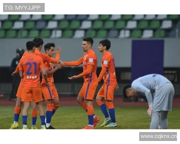 泰山队与前四球队交锋战绩分析海港平局申花失利蓉城遭双杀