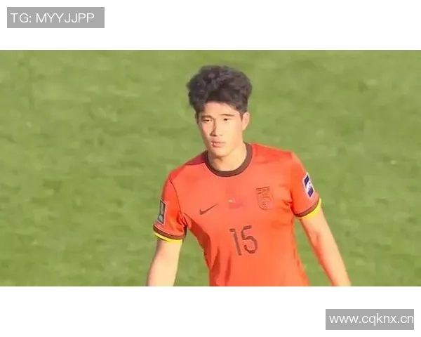 彭啸解围失误送角球U23伊拉克抓住机会反击战机再现