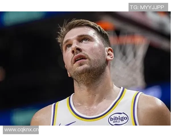 詹姆斯争夺得分王难度加大考辛斯直言东契奇分球太少