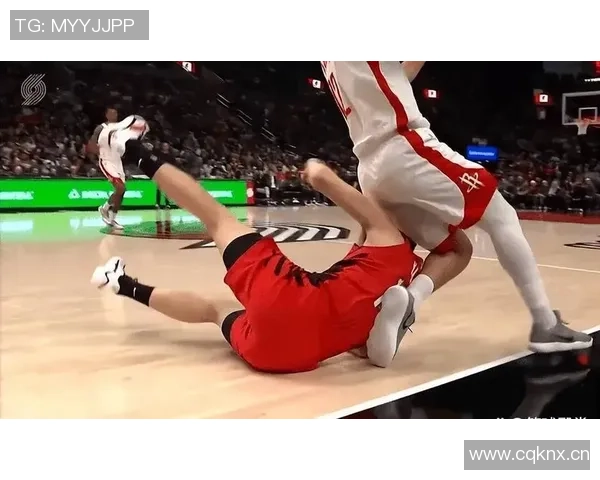 费尔斯表现低迷7号秀11投仅3中三分球全失手失误与犯规双双达到4次