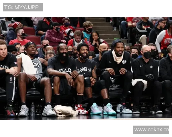 哈登透露KD与詹姆斯对话称两人得分排名持续上升